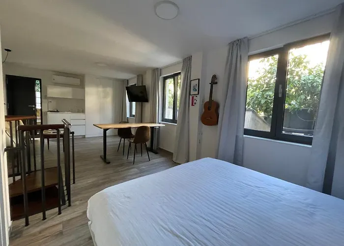 Garden Oasis By The Artspace Lejlighed