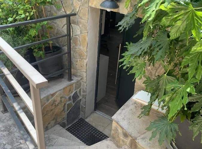 Lejlighed Garden Oasis By The Artspace *