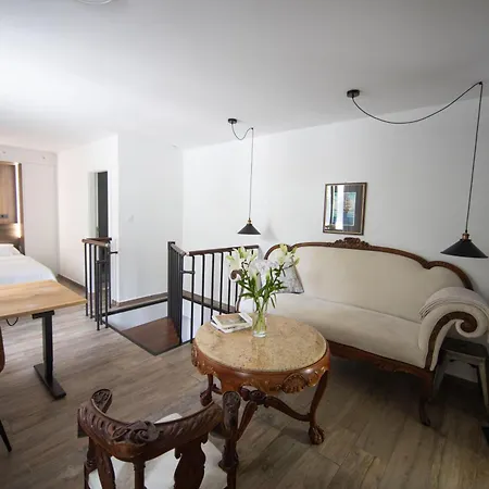 Apartman Garden Oasis By The Artspace *
